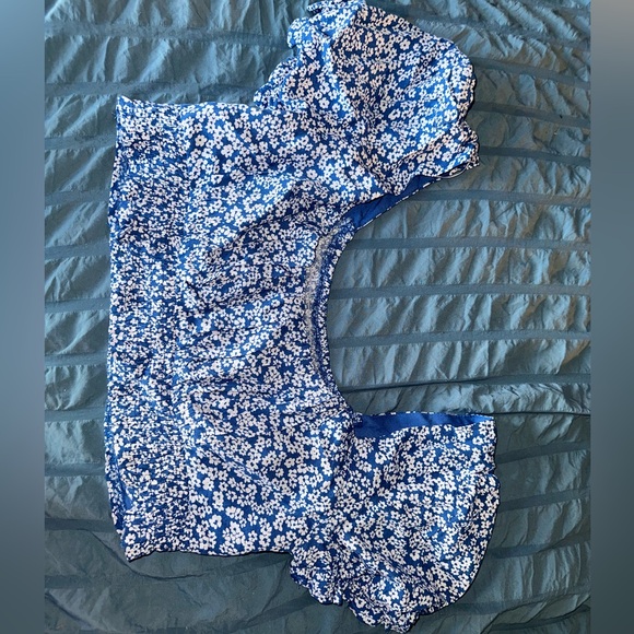 Princess Polly Top and Skirt Set - Picture 4 of 5